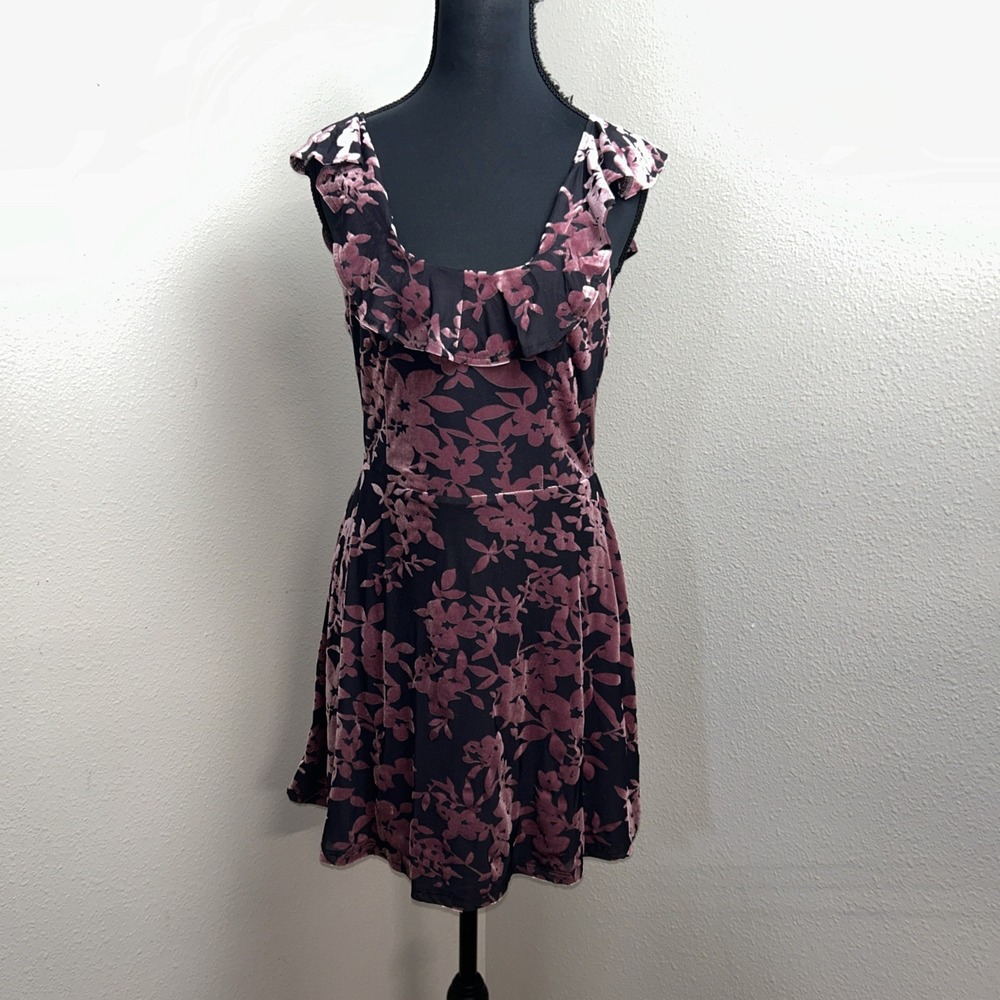 Solemio Pink and Black Floral Midi Dress